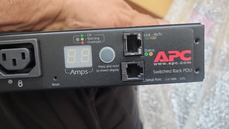 1000,  APC AP7921 Electric Rack PDU, Switched, 1U, 16A, 208/230V, (8)C13 photo 3