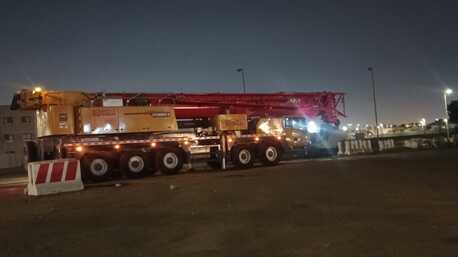 Mobile Cranes (Include 200ton 300ton 100ton 50ton 30ton) All Latest Models photo 2